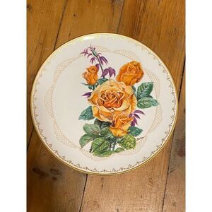 The Edward Marshall Boehm Roses of Excellence Collection Brandy Plate 1983 VTG